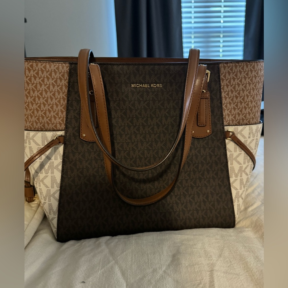 Michael Kors bag